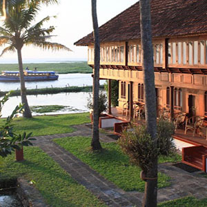 Coconut Lagoon Resort