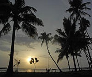hotel coconujt lagoon kumarakom