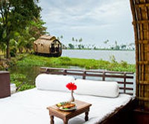 kerala houseboats